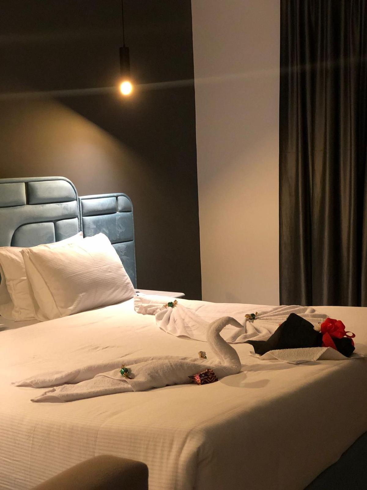 Onyx Pyramids Boutique Hotel Al Kawm al Akhdar Kültér fotó